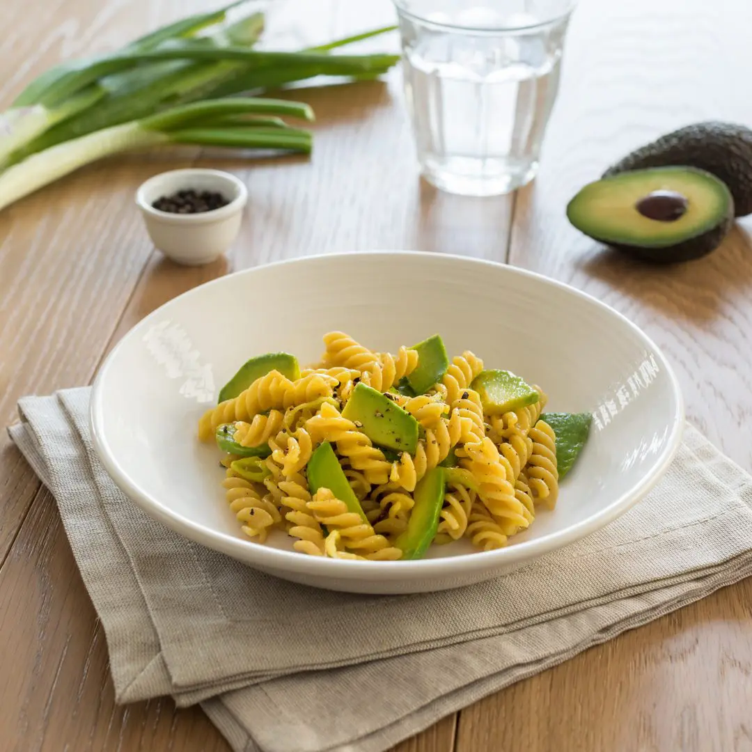 Фузилли 5 злаков с авокадо