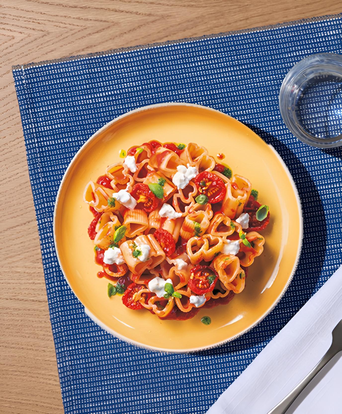 Ди Аморе со страчателлой и соусом Тоскана